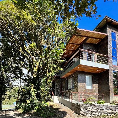 Cougar Monteverde Exterior foto